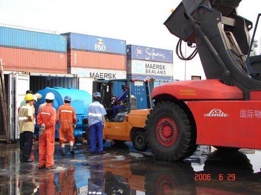 API 7K Triplex F800 น้ํามัน Rig ปั๊มหมาก Flange 5-1/8 " 5000 Psi 150 การตี / นาที