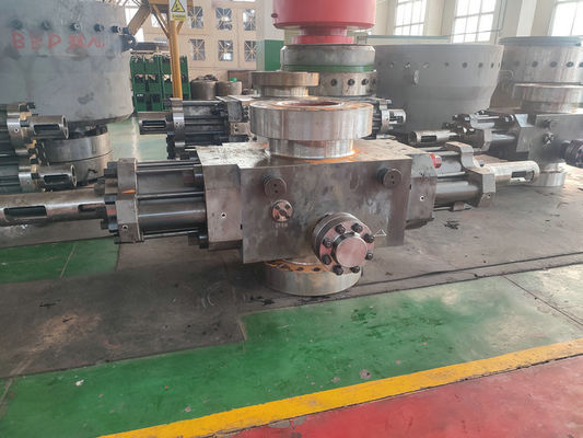 7 1/16 "-5000psi ชนิดลอยตัว Ram Blowout Preventer สำหรับแท่นขุดเจาะน้ำมัน