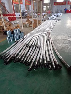 ท่อเจาะหุ้มเกราะขนาด 1&quot; 5000psi พร้อมข้อต่อยูเนี่ยนค้อนหุ้มสแตนเลส 304