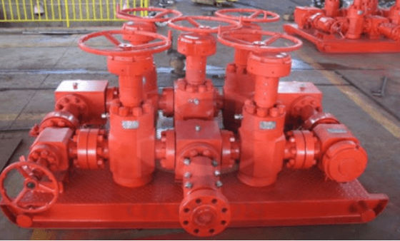 เครื่องทดสอบน้ํามันหลุมหงิด manifold กับ 3000psi การควบคุมความดันและมาตรฐาน API 16C